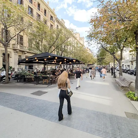 Apartment Precioso En Rambla Cataluna 35 Barcelona